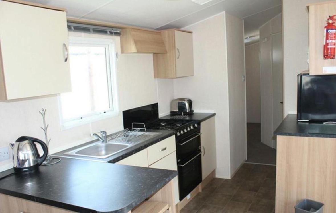 3 Bed Holiday Home Пул Екстериор снимка